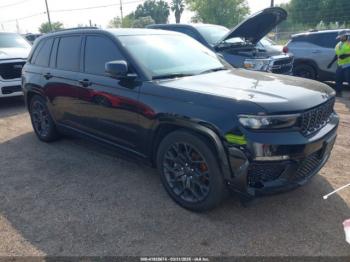  Salvage Jeep Grand Cherokee