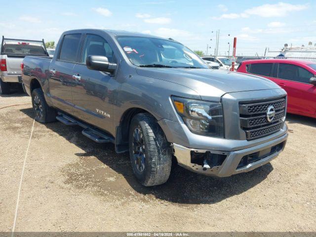  Salvage Nissan Titan