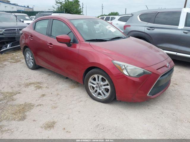  Salvage Toyota Yaris