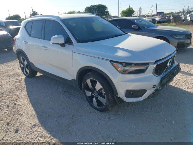  Salvage Volvo XC40