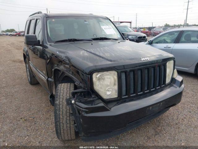  Salvage Jeep Liberty