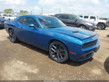  Salvage Dodge Challenger