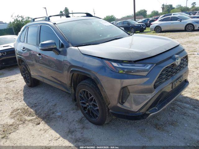  Salvage Toyota RAV4