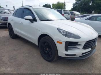  Salvage Porsche Macan