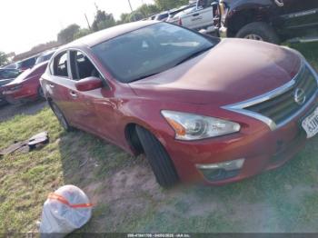  Salvage Nissan Altima
