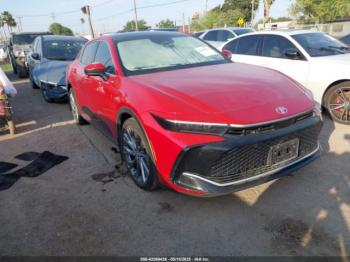  Salvage Toyota Crown