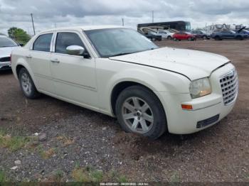  Salvage Chrysler 300