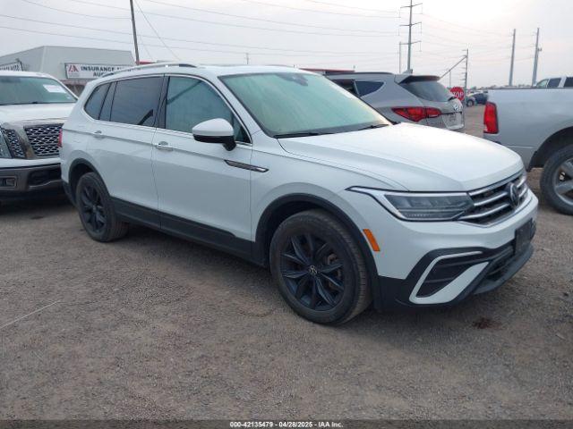  Salvage Volkswagen Tiguan