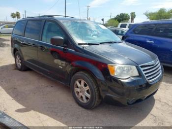  Salvage Chrysler Town & Country