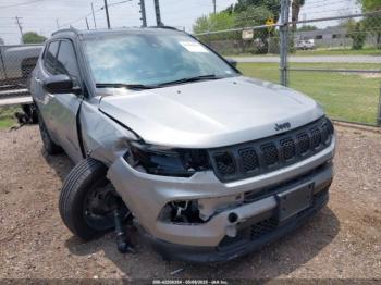  Salvage Jeep Compass