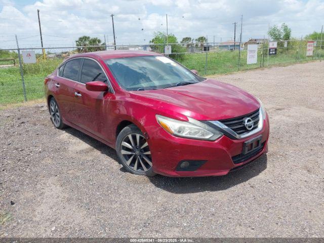  Salvage Nissan Altima