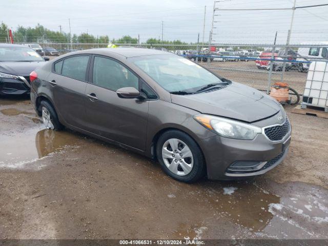  Salvage Kia Forte