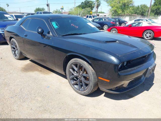  Salvage Dodge Challenger