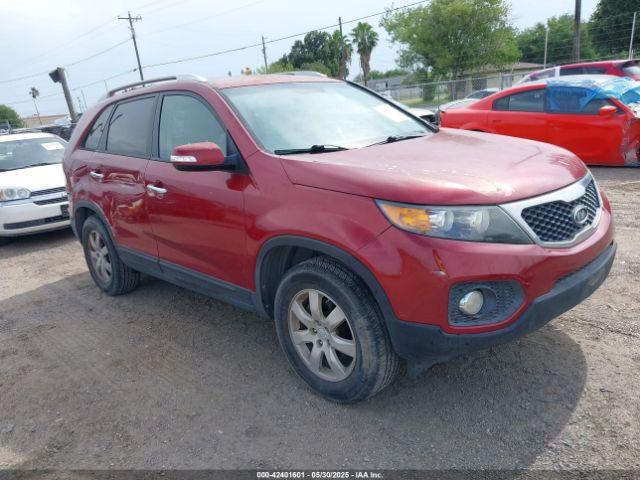  Salvage Kia Sorento