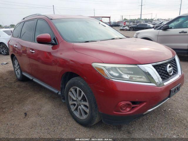  Salvage Nissan Pathfinder