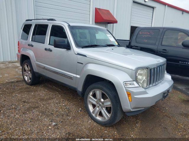  Salvage Jeep Liberty