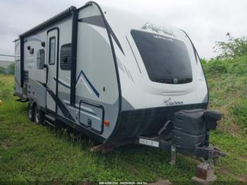  Salvage Coachmen Apex