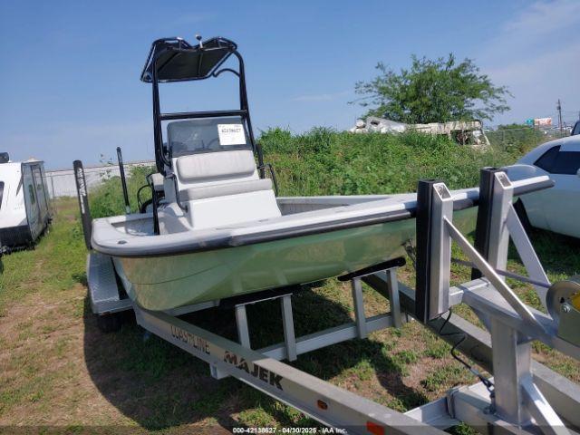  Salvage Majek Fishing