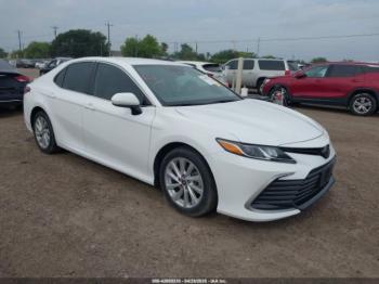  Salvage Toyota Camry