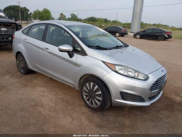  Salvage Ford Fiesta