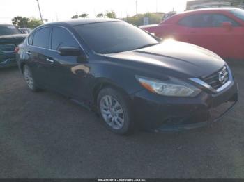  Salvage Nissan Altima
