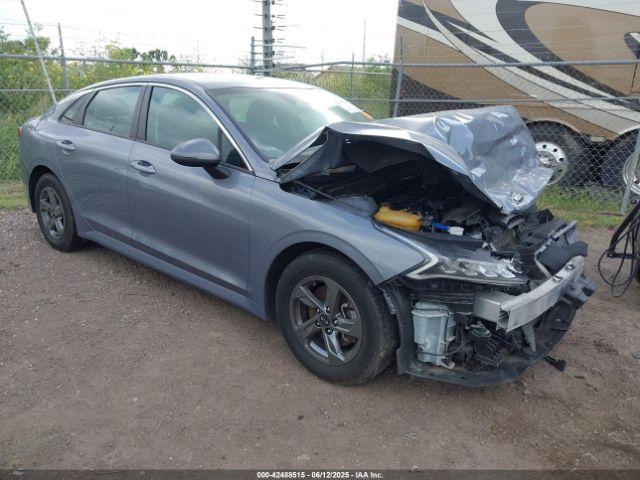  Salvage Kia K5