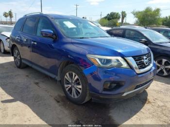  Salvage Nissan Pathfinder