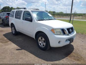  Salvage Nissan Pathfinder