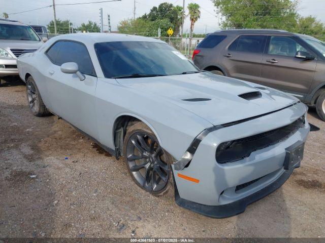  Salvage Dodge Challenger