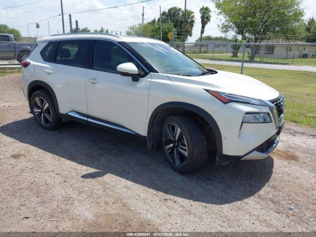  Salvage Nissan Rogue