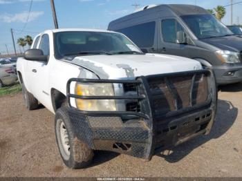  Salvage Chevrolet Silverado 2500