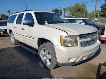  Salvage Chevrolet Suburban 1500