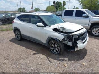  Salvage Kia Seltos