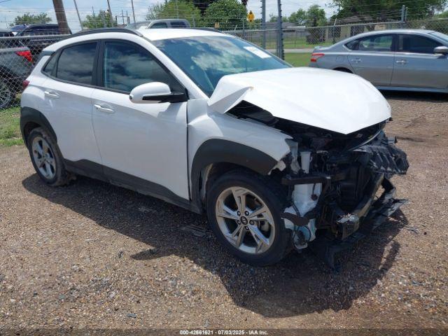  Salvage Hyundai KONA