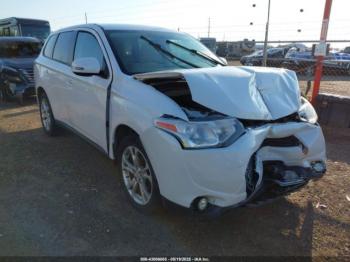  Salvage Mitsubishi Outlander