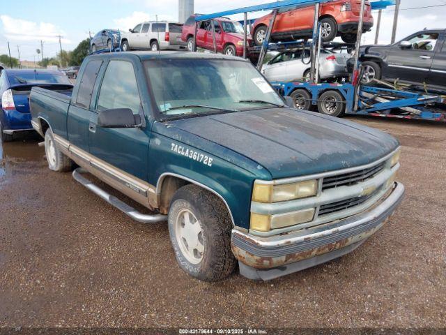  Salvage Chevrolet C1500