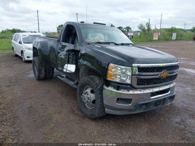 Salvage Chevrolet Silverado 3500