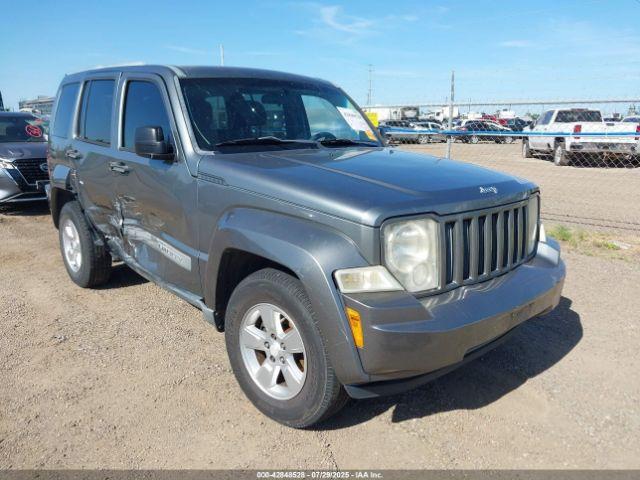  Salvage Jeep Liberty