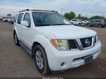  Salvage Nissan Pathfinder