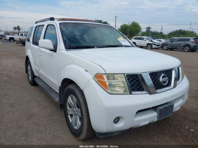  Salvage Nissan Pathfinder
