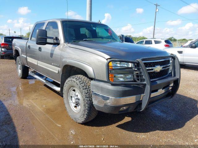  Salvage Chevrolet Silverado 2500