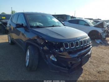  Salvage Jeep Compass