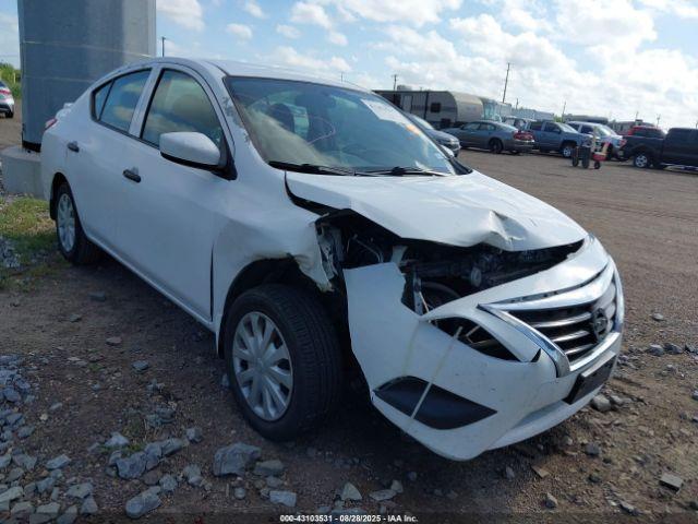  Salvage Nissan Versa