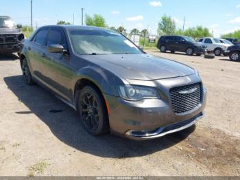  Salvage Chrysler 300