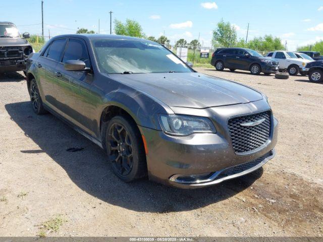  Salvage Chrysler 300
