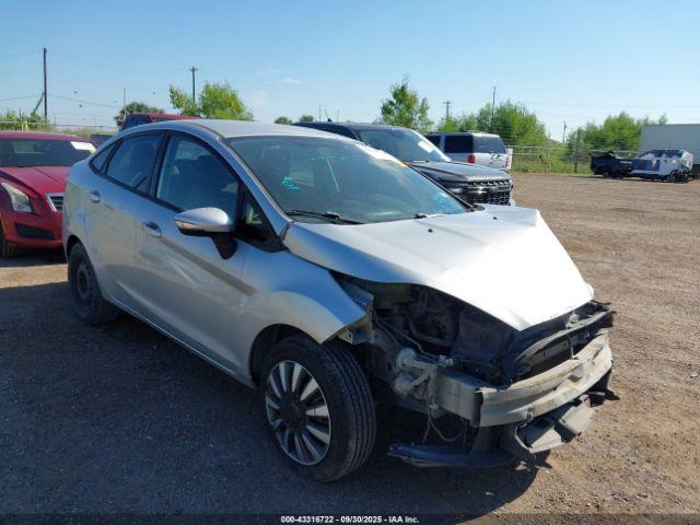  Salvage Ford Fiesta