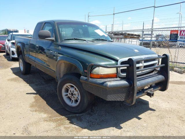  Salvage Dodge Dakota