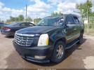 Cadillac Escalade Standard Image 4
