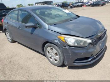  Salvage Kia Forte