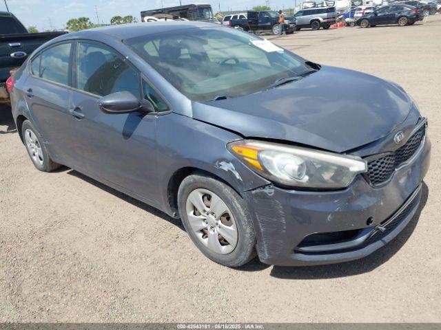  Salvage Kia Forte